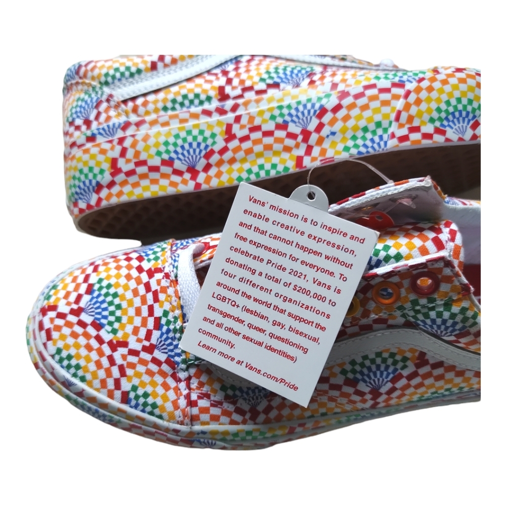 VANS- PRIDE RAINBOWS OLD SKOOL PLATFORM SHOES - Picture 5 of 11